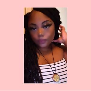 Meet your Posher, Tiana